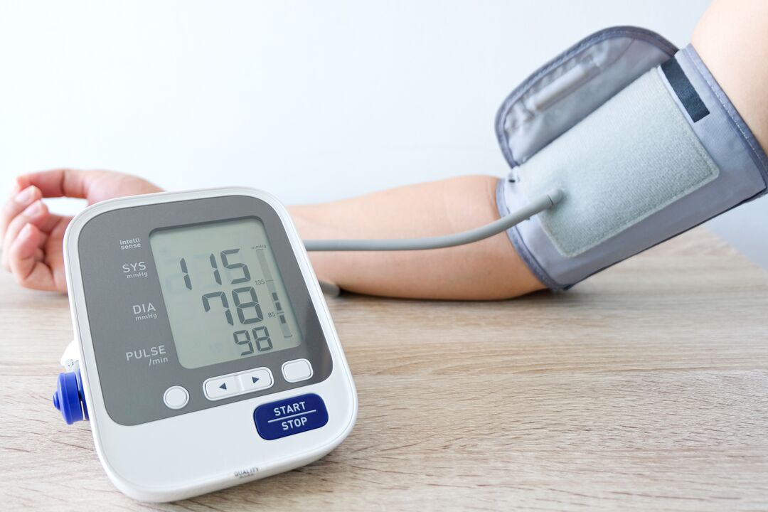 tensiune arterială normală după administrarea capsulelor Blutforde